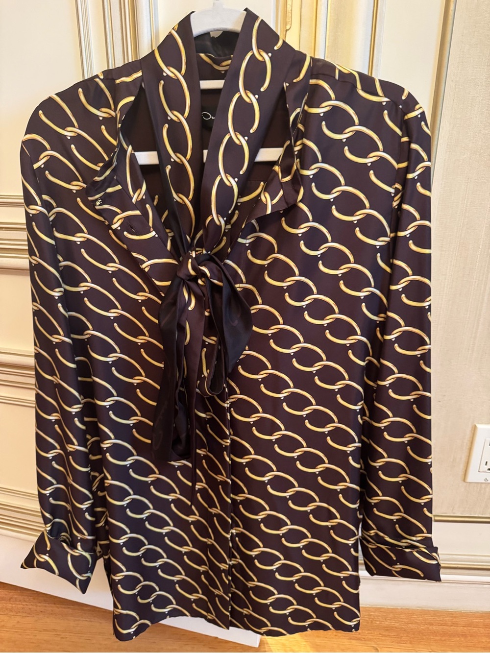 Oscar de la Renta Black Satin Chain-Print Tie-Neck Blouse